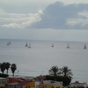 Homestay Frente A La Playa, Malaga